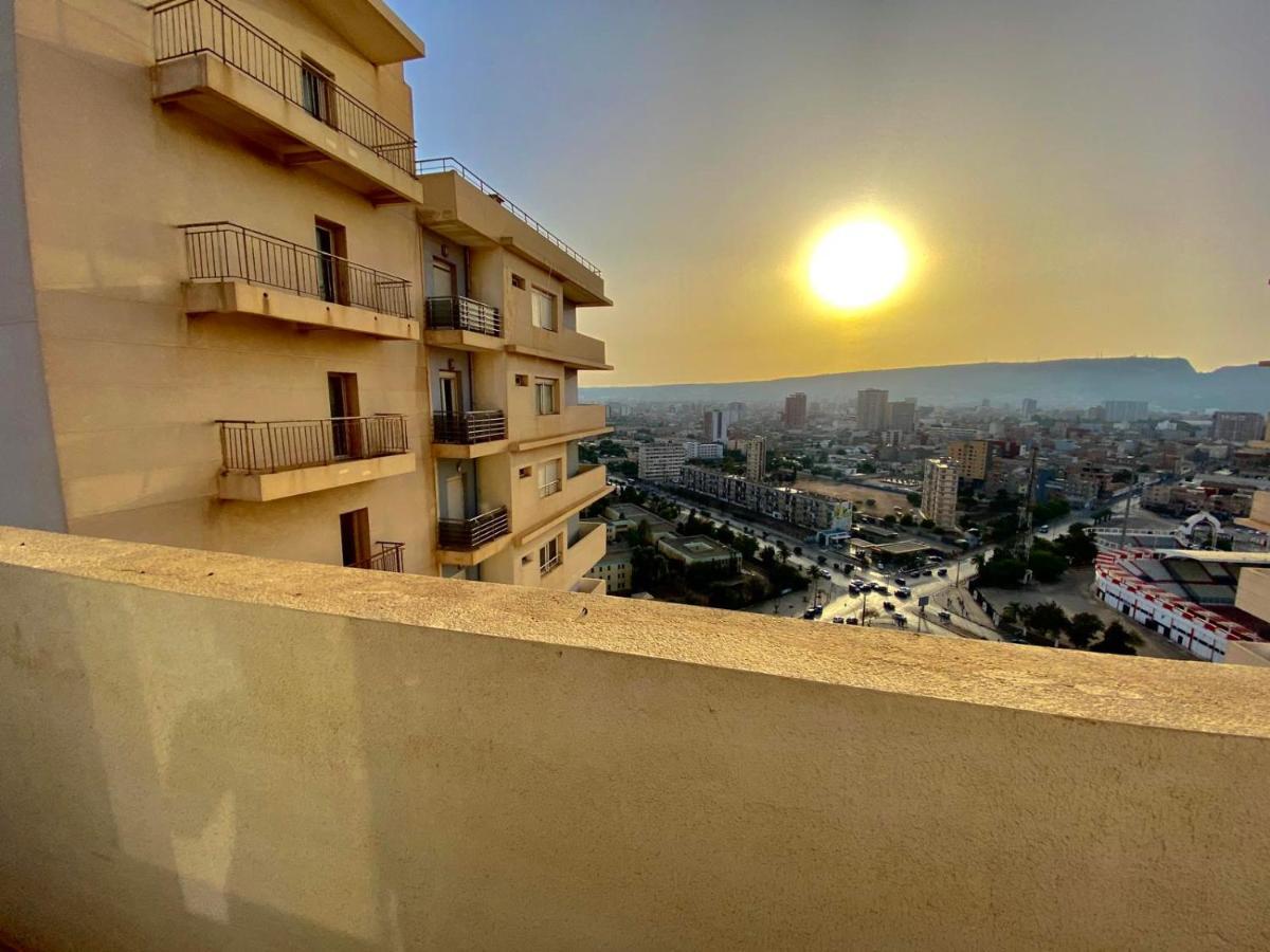 Tulipe Appartement Oran Exterior foto