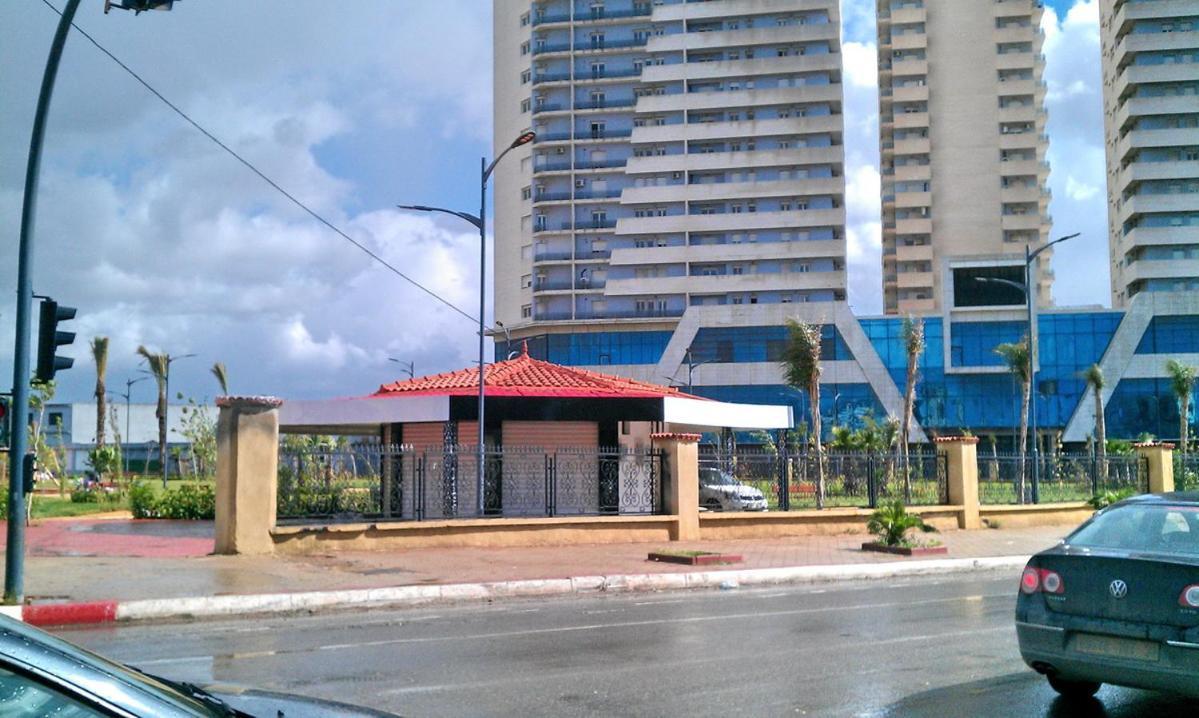 Tulipe Appartement Oran Exterior foto